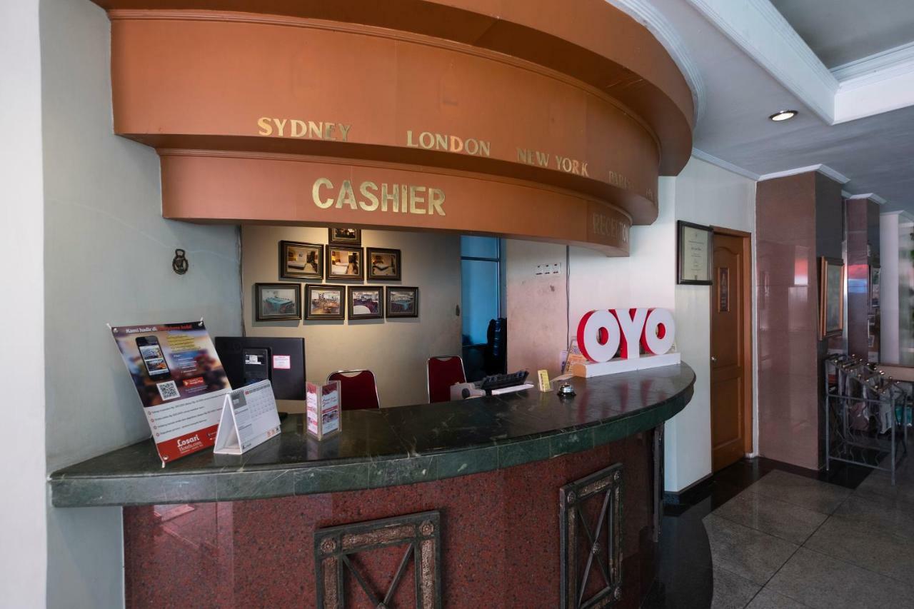 Oyo 628 Losari Metro Makassar Exteriör bild